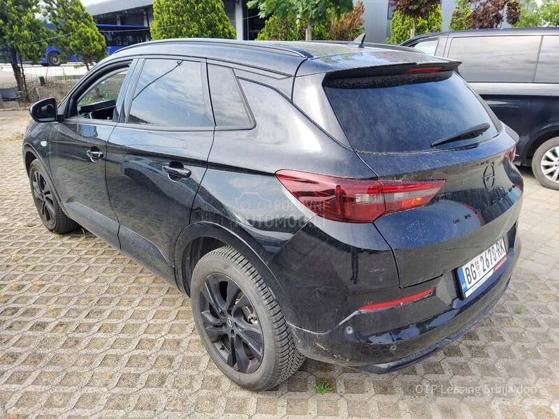 Opel Grandland X GS Line 1.5 AT8