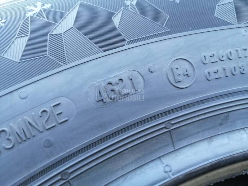 Semperit 215/65 R16 Zimska