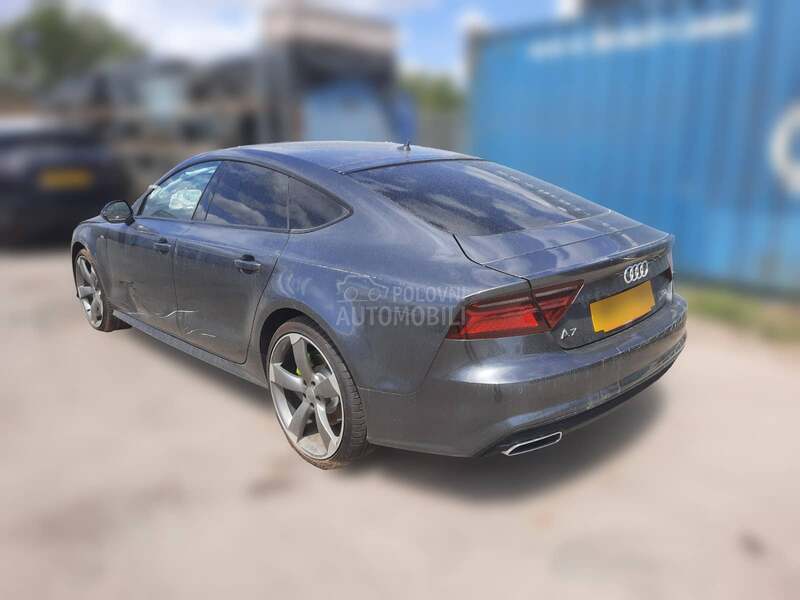 Audi A7 CZVA 2017. god. -  kompletan auto u delovima