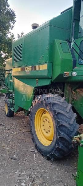John Deere 1055