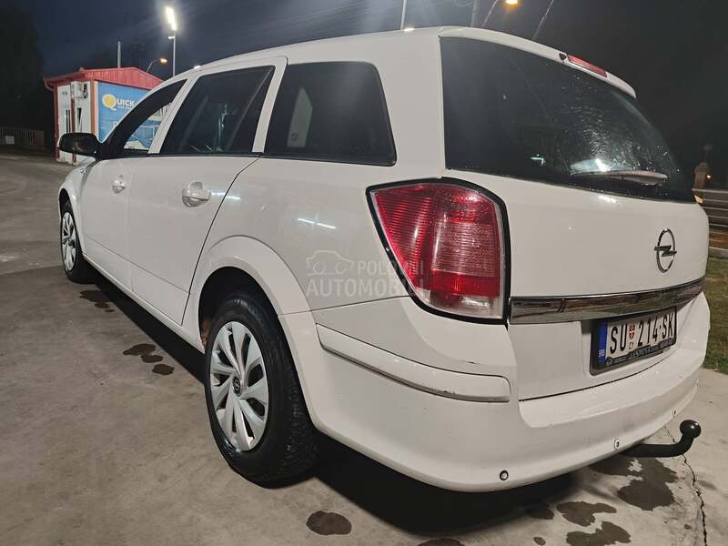 Opel Astra H 