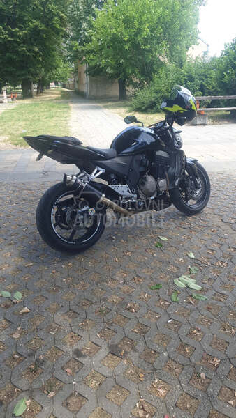 Kawasaki Z750