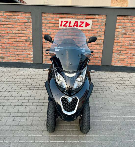 Piaggio Mp3 7.2026. reg. B kat.