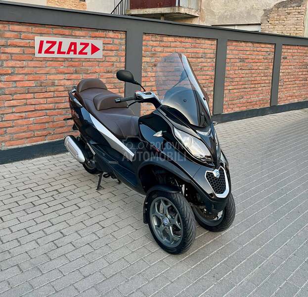 Piaggio Mp3 7.2026. reg. B kat.