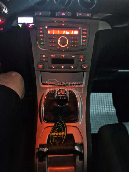 Ford Galaxy 2.0 TDCI