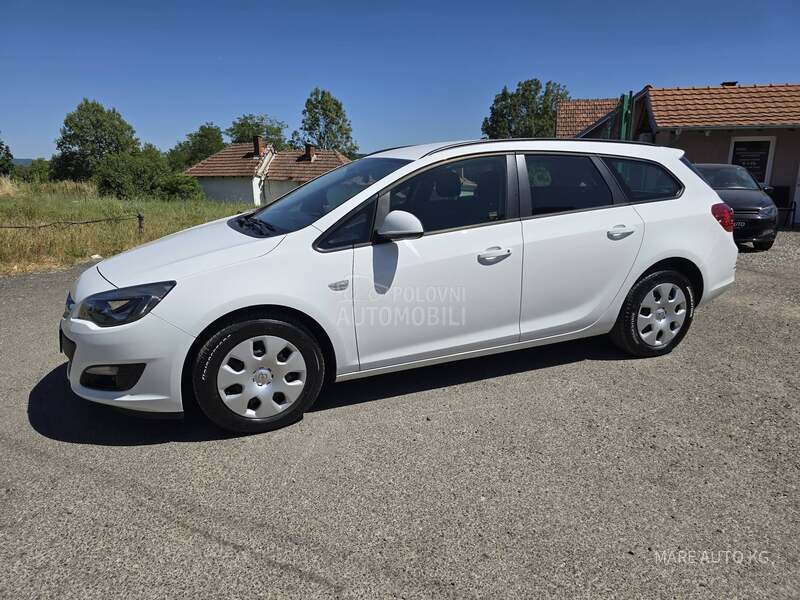 Opel Astra J 1.6B/CH/KAO N0VA