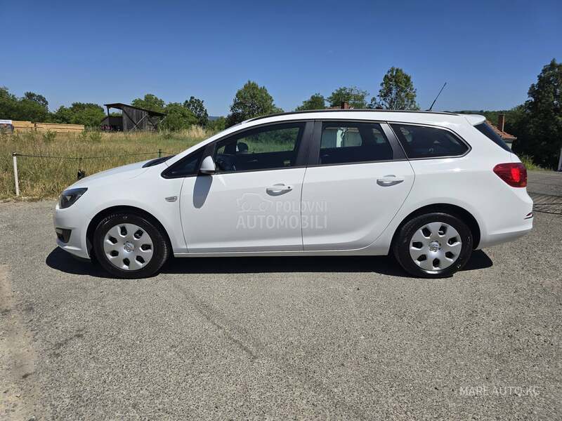 Opel Astra J 1.6B/CH/KAO N0VA