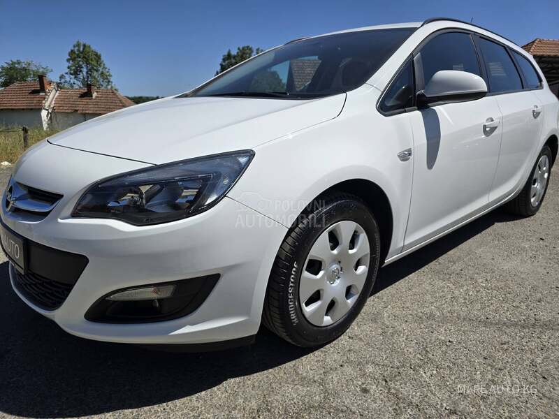 Opel Astra J 1.6B/CH/KAO N0VA