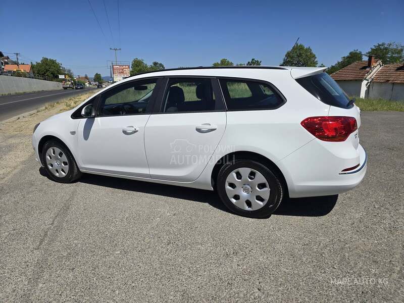 Opel Astra J 1.6B/CH/KAO N0VA