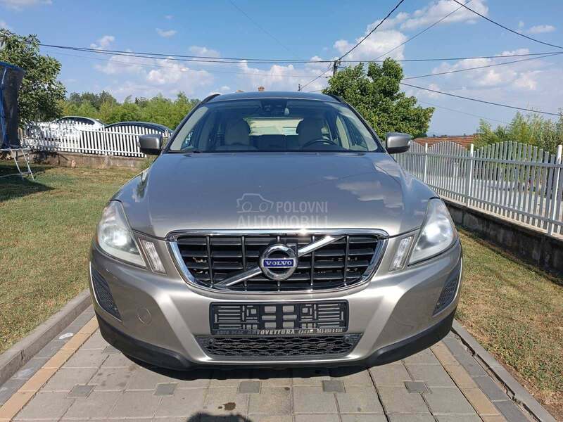 Volvo XC60 2.4 d3 awd