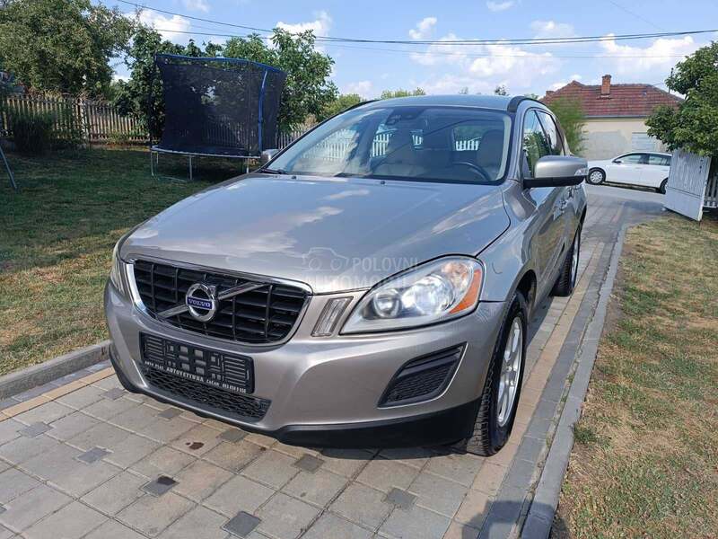 Volvo XC60 2.4 d3 awd