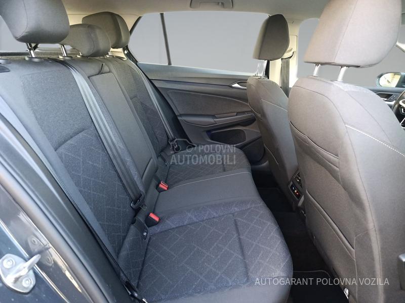 Volkswagen Golf 8 2.0 TDI LIFE DSG