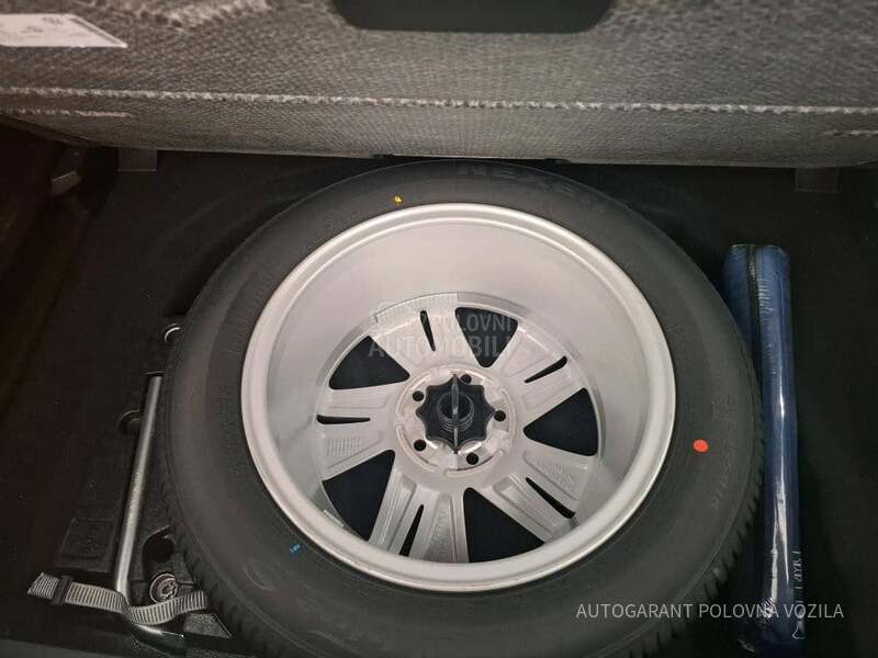 Volkswagen Golf 8 2.0 TDI LIFE DSG