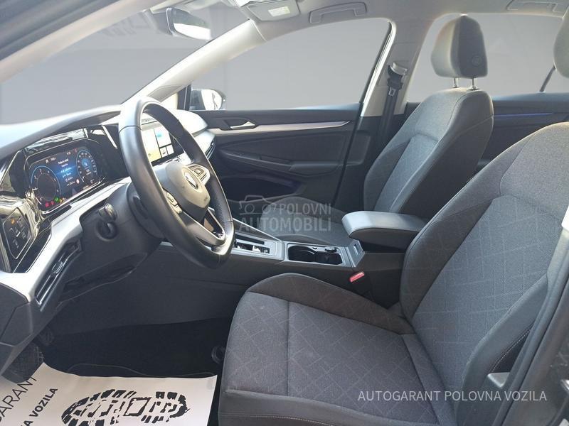 Volkswagen Golf 8 2.0 TDI LIFE DSG