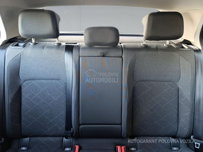 Volkswagen Golf 8 2.0 TDI LIFE DSG