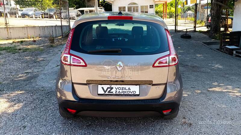 Renault Scenic 1.5 Dci