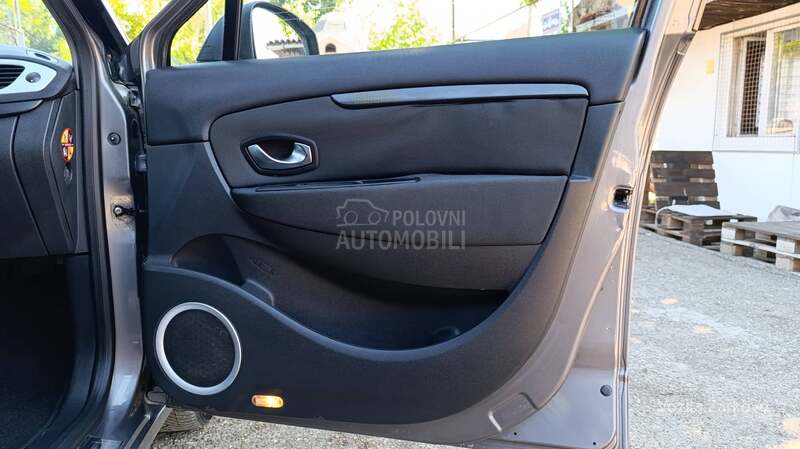 Renault Scenic 1.5 Dci
