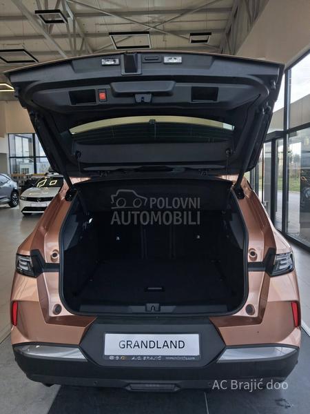 Opel Grandland 1.2 136 HP AT6 MHEV
