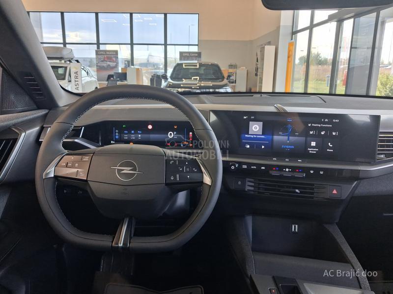 Opel Grandland 1.2 136 HP AT6 MHEV