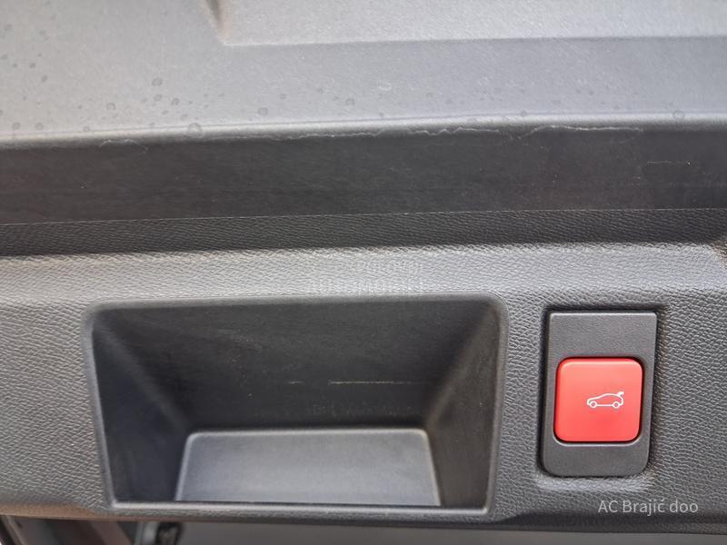 Opel Grandland 1.2 136 HP AT6 MHEV