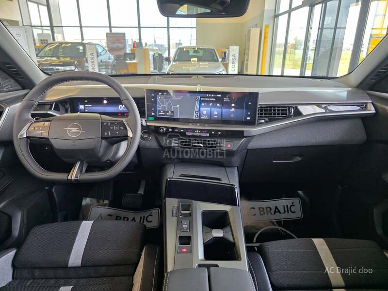 Opel Grandland 1.2 136 HP AT6 MHEV