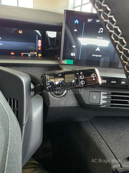 Opel Grandland 1.2 136 HP AT6 MHEV