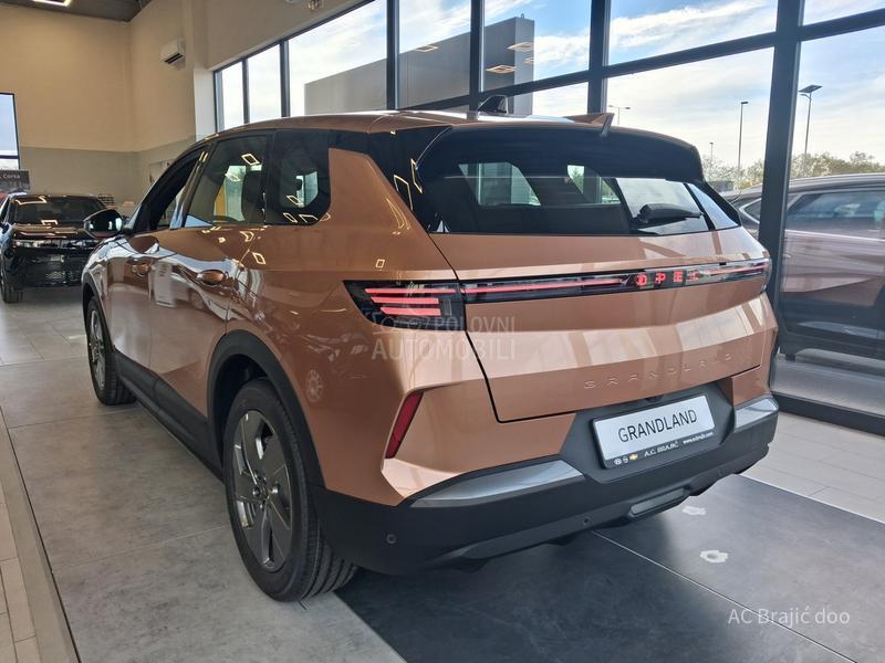 Opel Grandland 1.2 136 HP AT6 MHEV