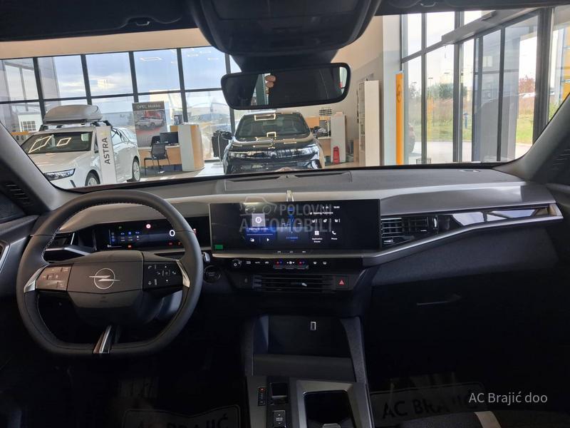 Opel Grandland 1.2 136 HP AT6 MHEV