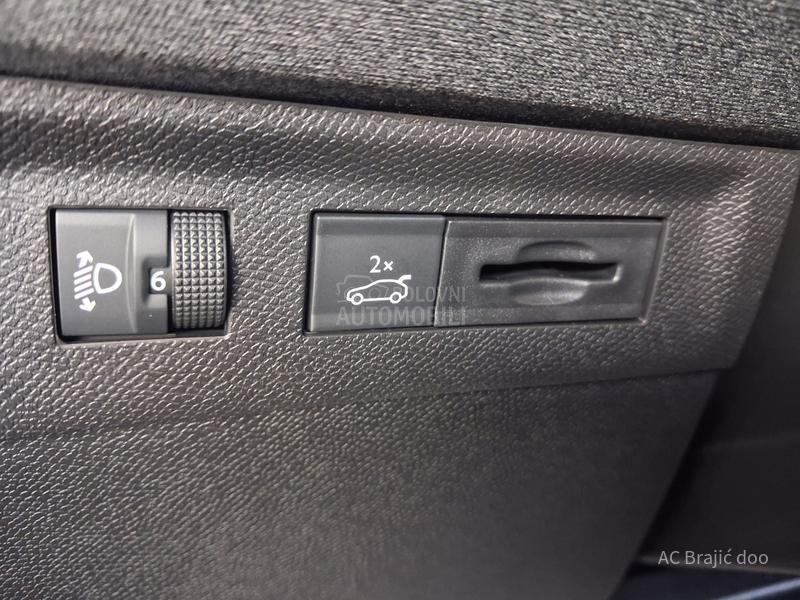 Opel Grandland 1.2 136 HP AT6 MHEV