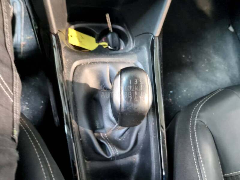 Peugeot 2008 1.2 ALLURE