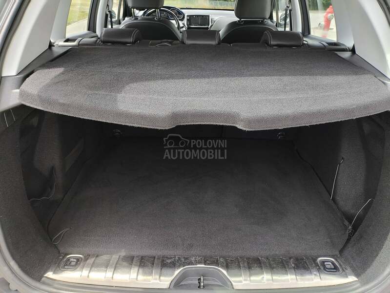 Peugeot 2008 1.2 ALLURE
