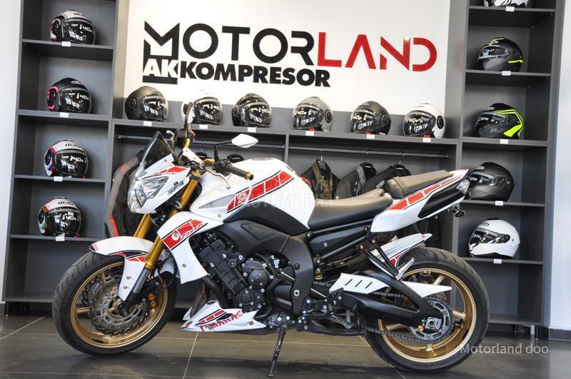 Yamaha FAZER FZ8NA