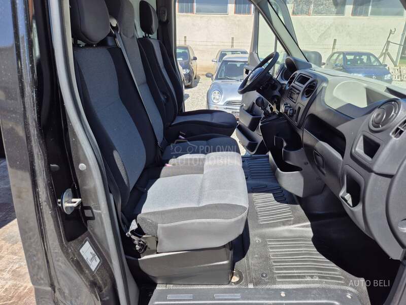 Nissan Nv400 2.3 DCI