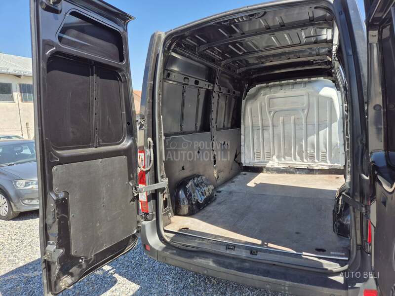 Nissan Nv400 2.3 DCI