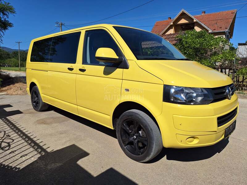 Volkswagen Transporter T5 4 x 4/6 brz