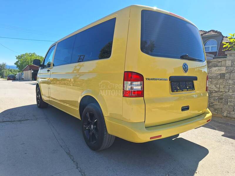 Volkswagen Transporter T5 4 x 4/6 brz