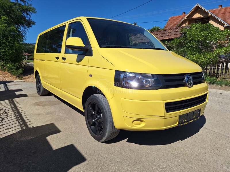 Volkswagen Transporter T5 4 x 4/6 brz