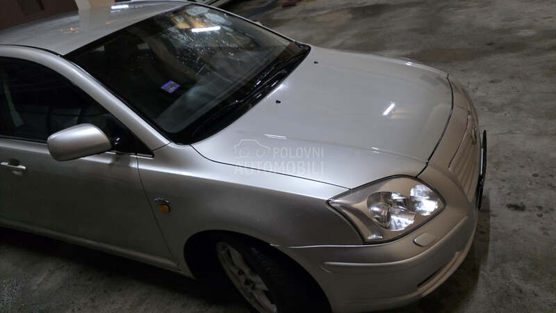 Toyota Avensis 2.0 tdi