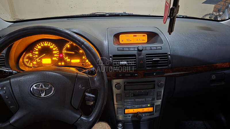 Toyota Avensis 2.0 tdi