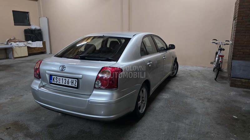 Toyota Avensis 2.0 tdi