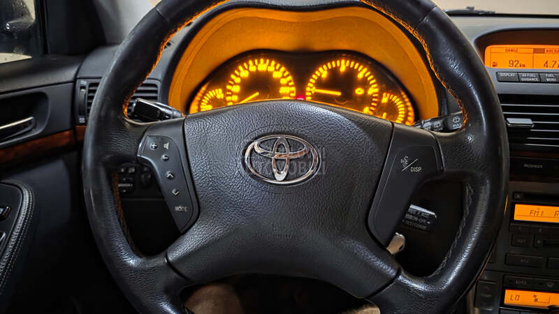 Toyota Avensis 2.0 tdi