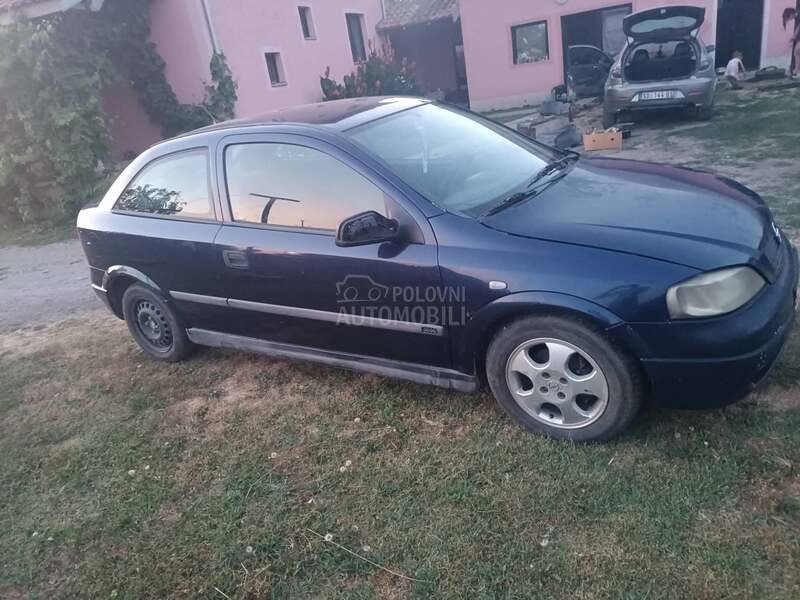 Opel Astra G 1.7