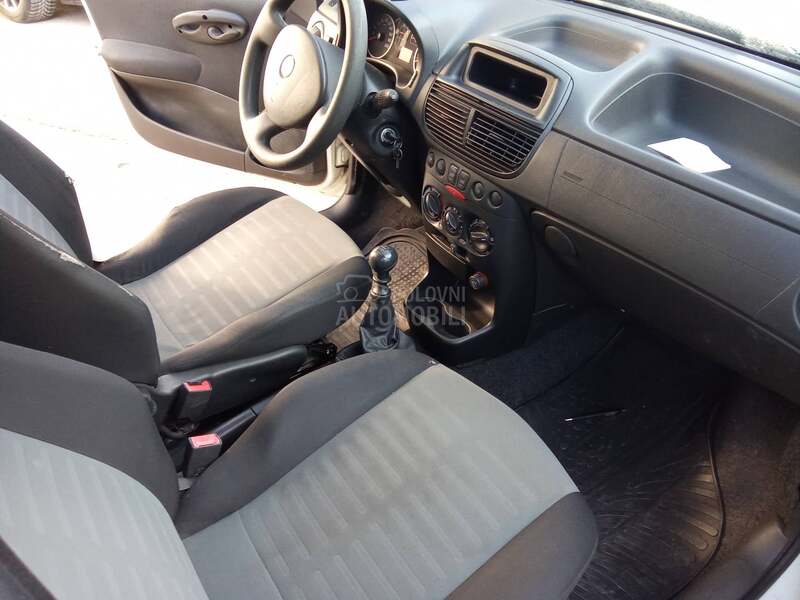 Fiat Punto 1.2 tng klima