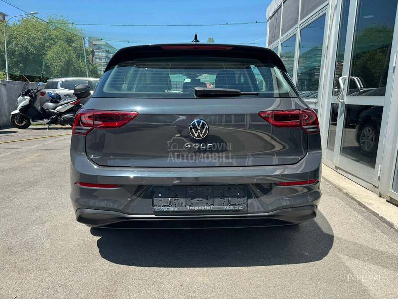 Volkswagen Golf 8 1.5 Tgi