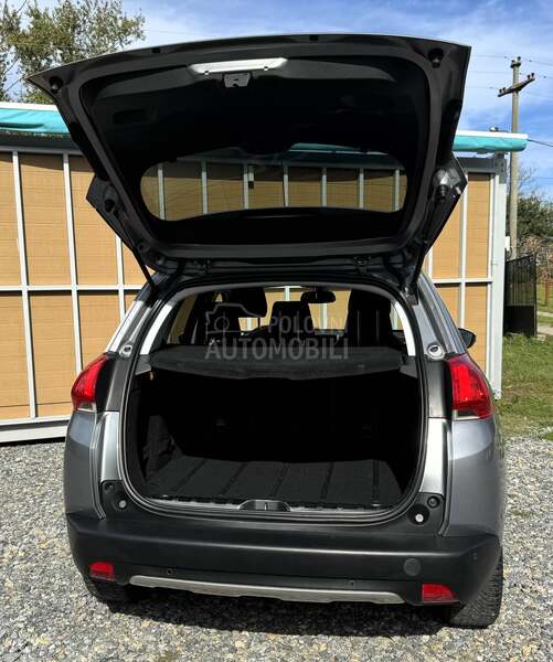Peugeot 2008 1.2 Allure Premium