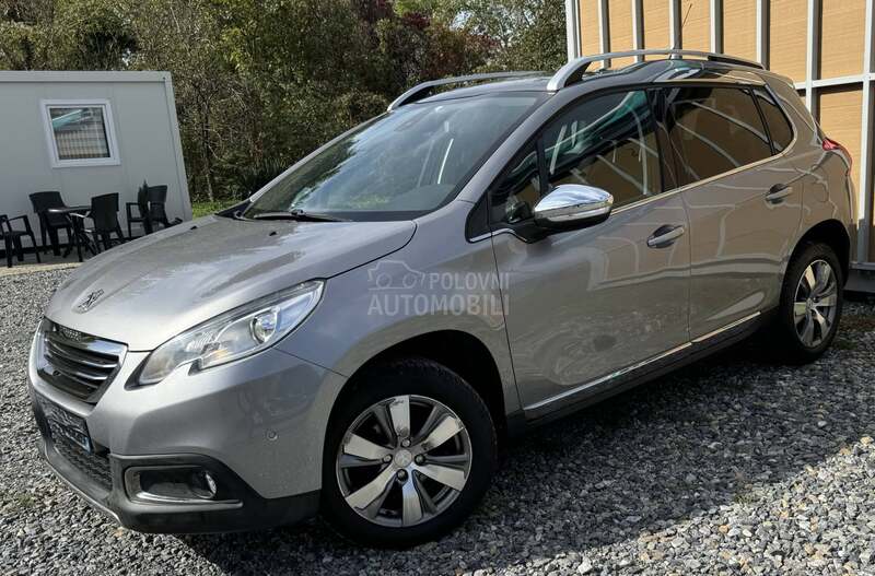 Peugeot 2008 1.2 Allure Premium