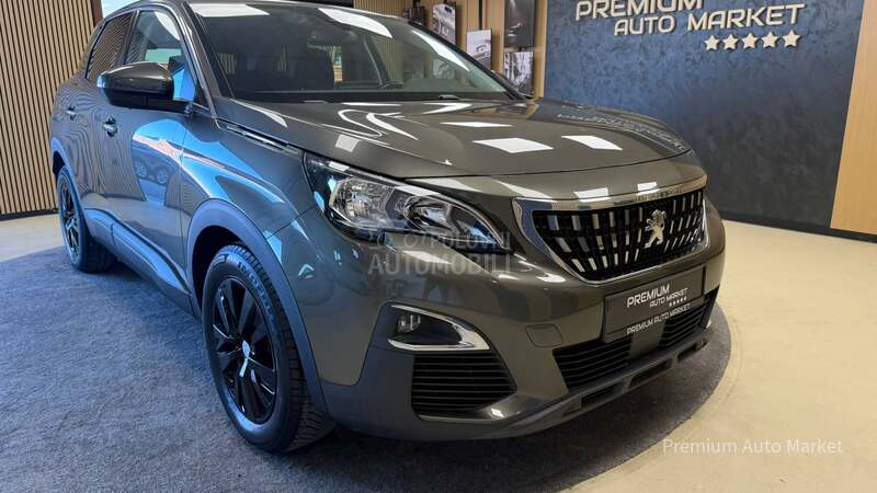 Peugeot 3008 //1.2////S A L O N