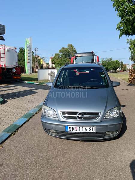 Opel Zafira 