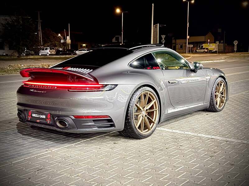 Porsche 911 992/4S/bose/360/pan