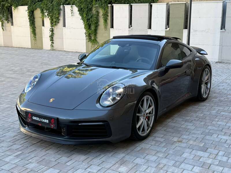 Porsche 911 992/4S/bose/360/pan